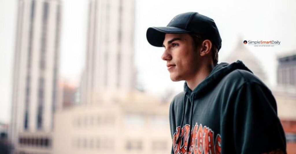 Zach Cox Profile Summary